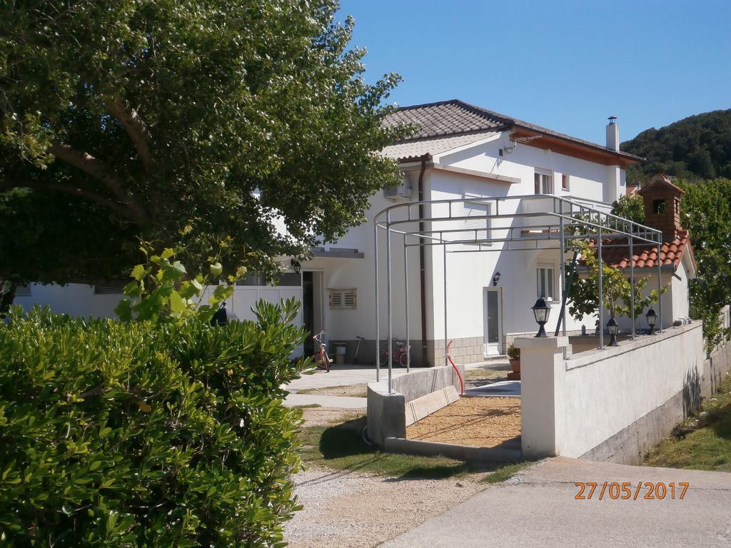 Apartmán Gvacic House Supetarska Draga Exteriér fotografie